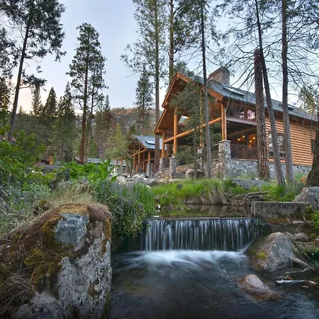 Villa Rustic Retreat